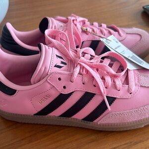 Adidas youth Pink and Black Messi Sneakers
